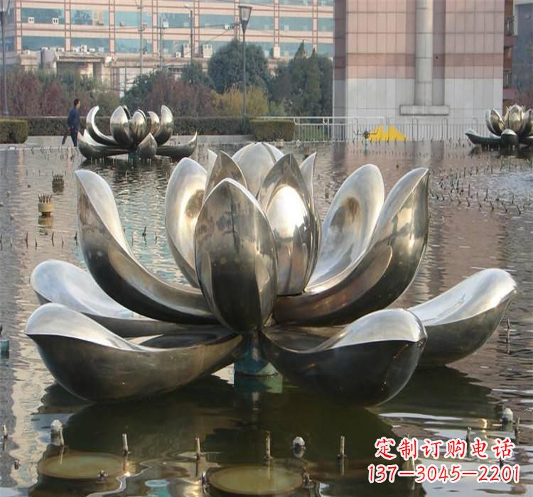 宁波不锈钢水景荷花雕塑质朴之美