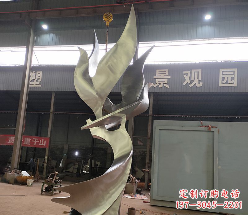 宁波不锈钢天鹅雕塑传承自然之美