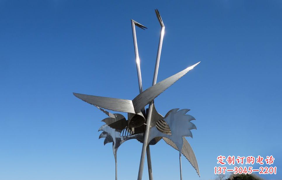 宁波不锈钢鸵鸟雕塑精美外形、传神表现
