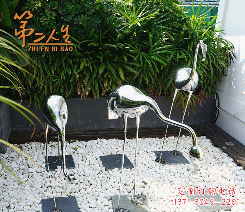 宁波不锈钢仙鹤雕塑象征着吉祥和美景