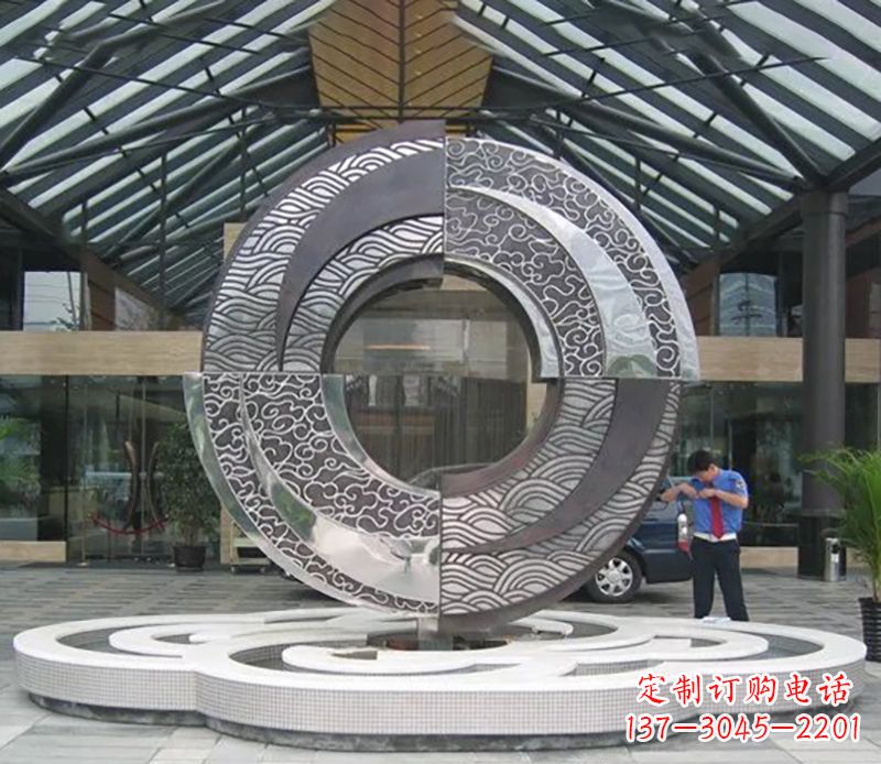 宁波不锈钢圆环雕塑,点缀酒店空间