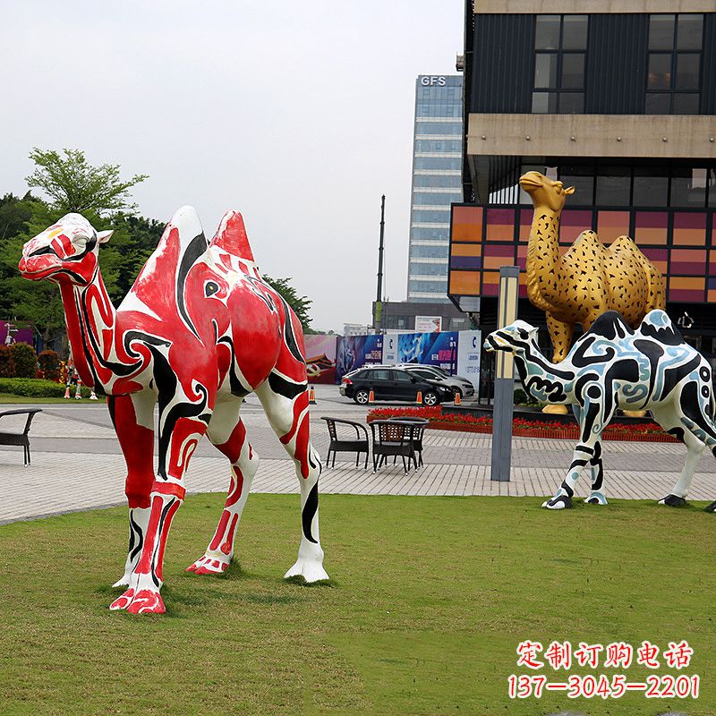 宁波彩绘骆驼不锈钢雕塑-城市园林动物景观雕塑摆件
