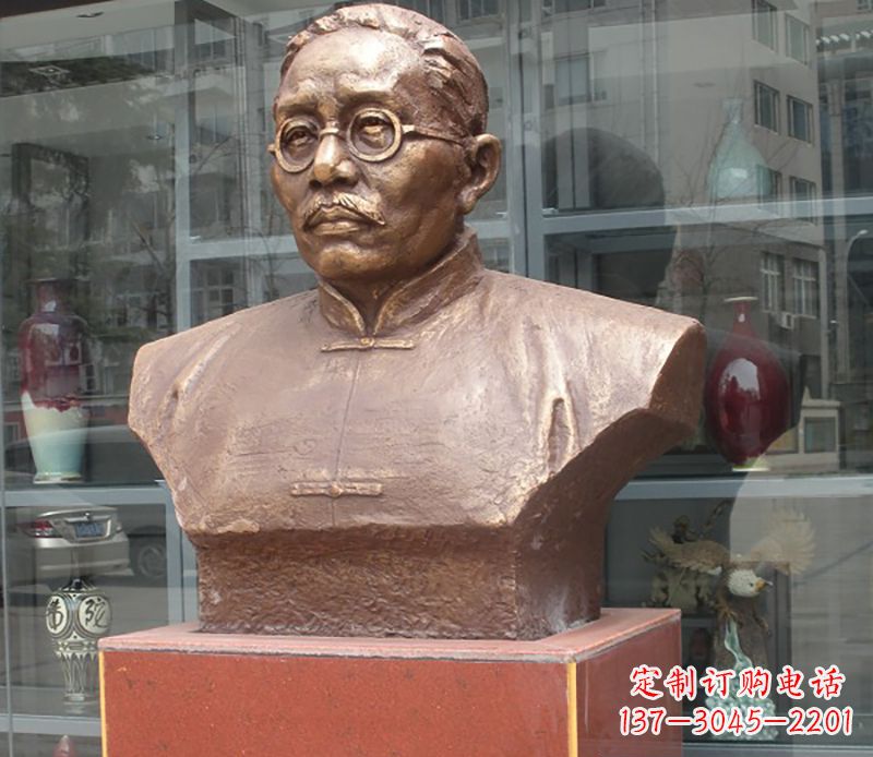 宁波蔡元培雕塑传承睿智的象征