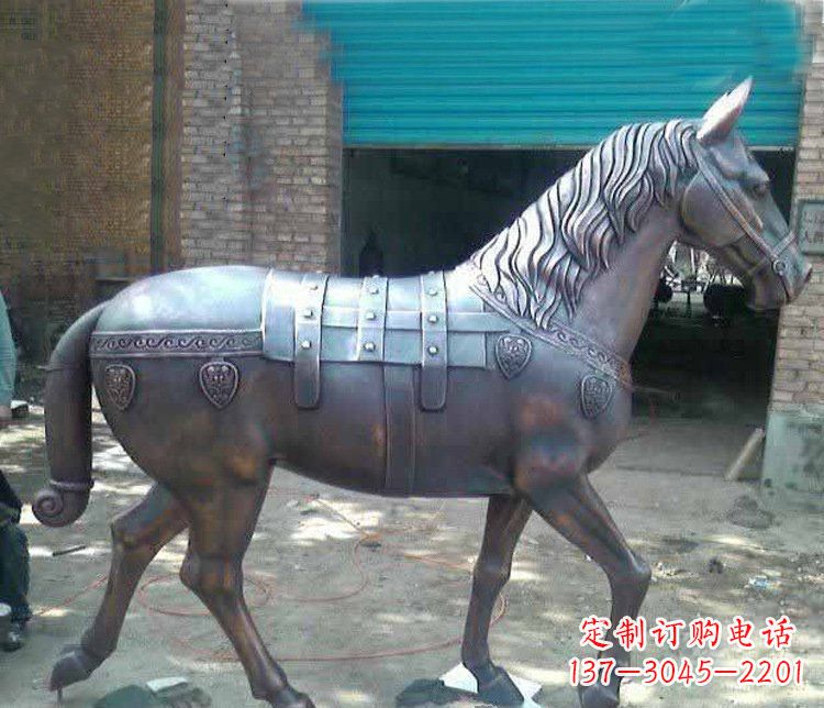 宁波马铜雕塑传递草原动物的非凡魅力