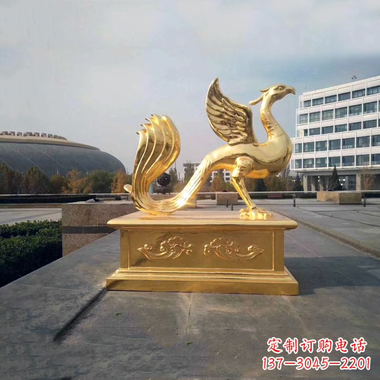 宁波城市广场的朱雀雕塑