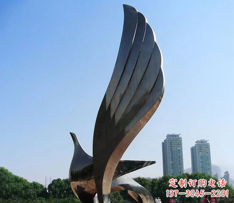 宁波不锈钢翅膀雕塑象征着自由的美
