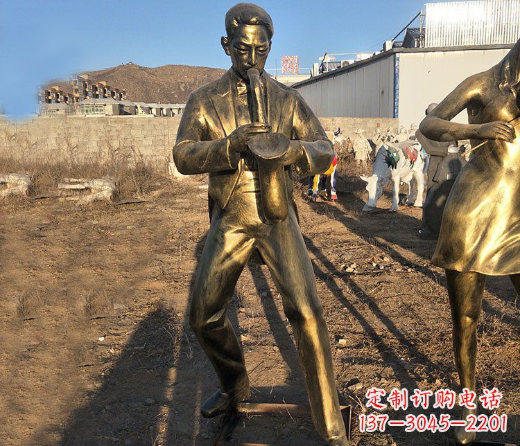 宁波吹萨克斯音乐人物铜雕雕塑