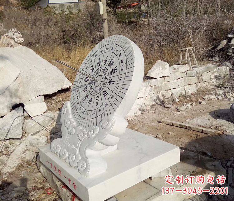 宁波传承古老文化——日晷雕塑