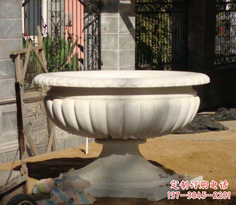 宁波精美大理石花盆雕塑