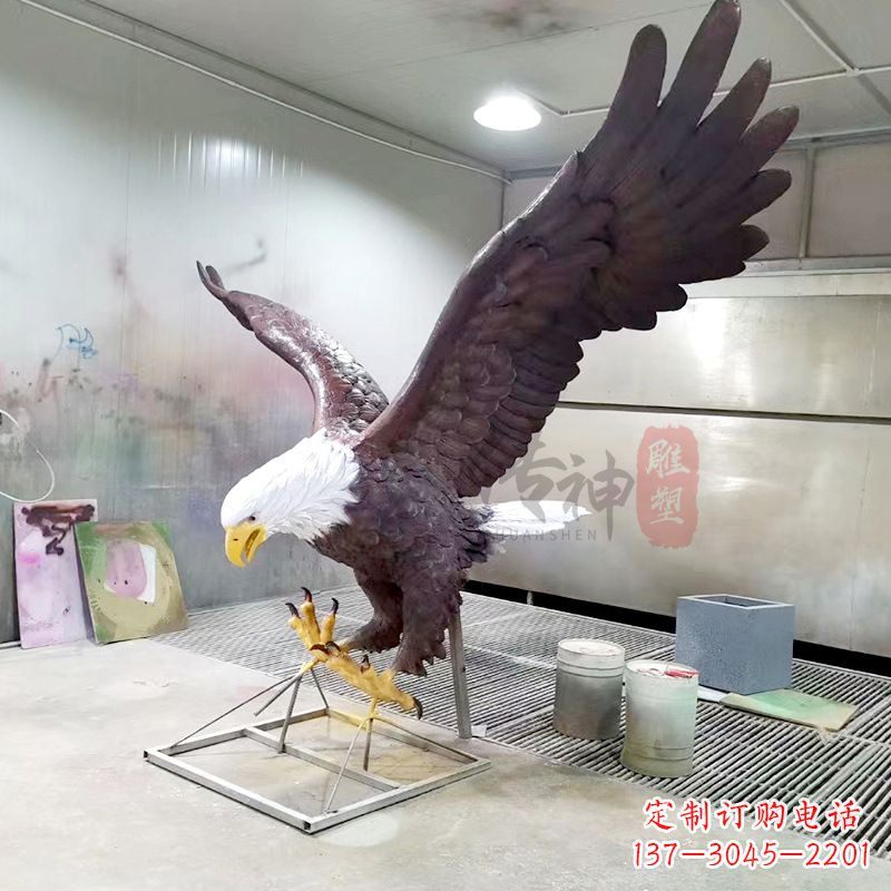 宁波优雅老鹰雕塑