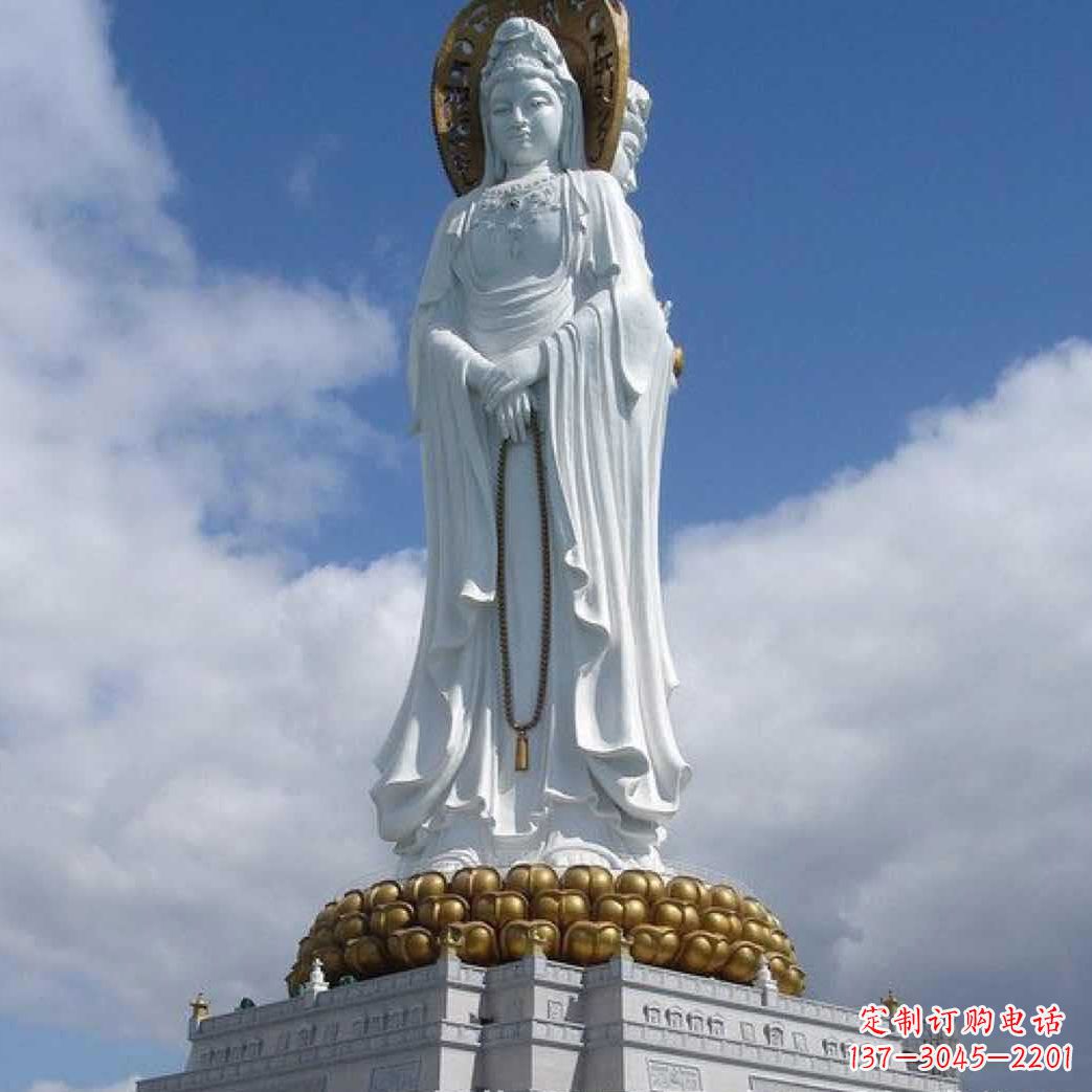 宁波汇聚神灵精灵的大型观音石雕