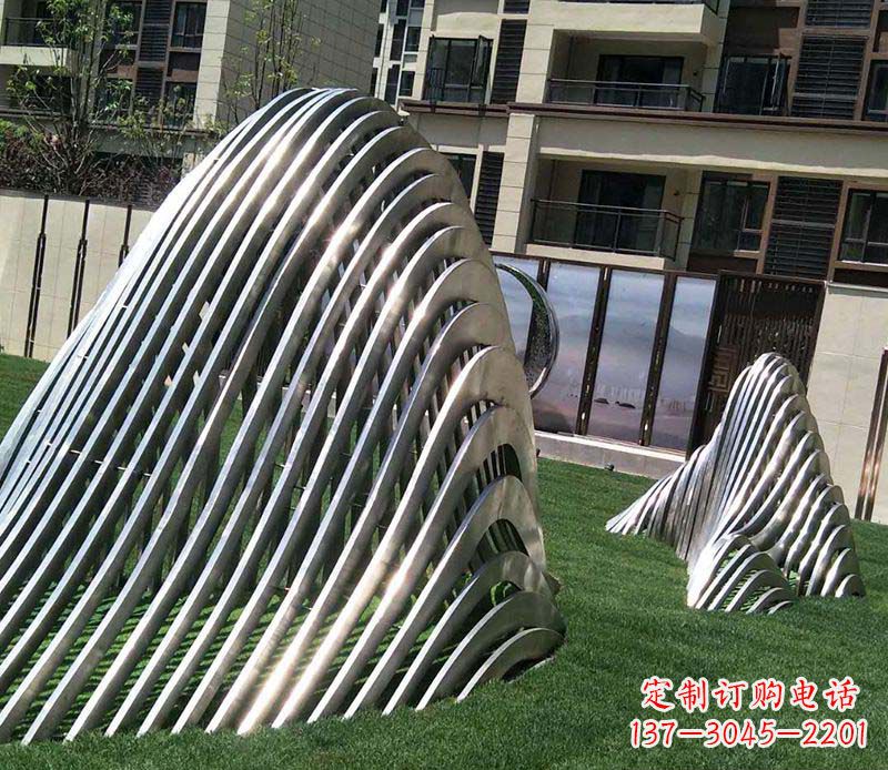 宁波不锈钢假山雕塑——电镀之美