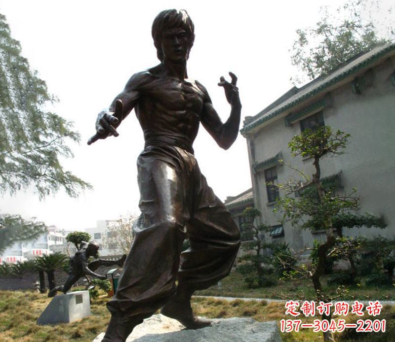 宁波传奇人物李小龙铜雕