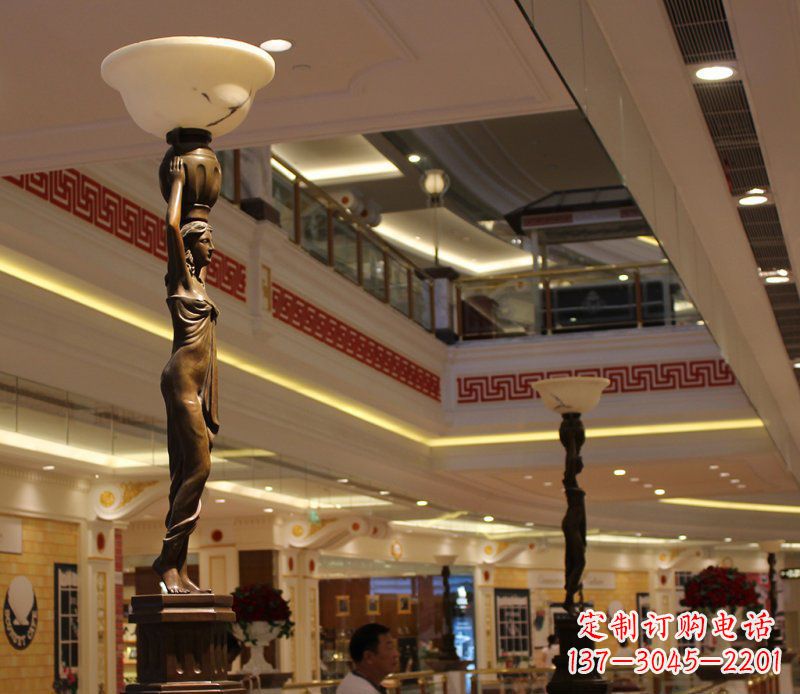 宁波高端玻璃钢仿铜雕塑——女人雕塑