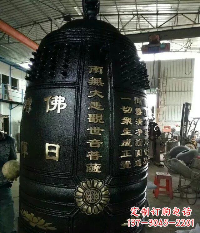 宁波精美铜雕铜钟