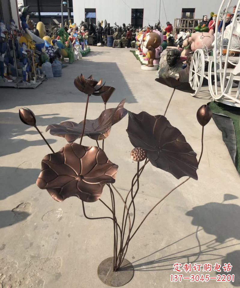 宁波精美锻铜荷花雕塑