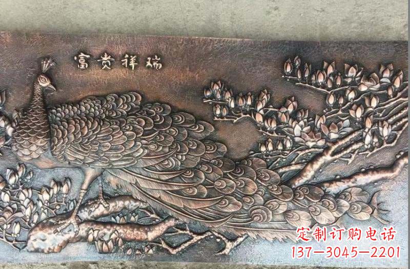 宁波精美锻铜孔雀雕塑