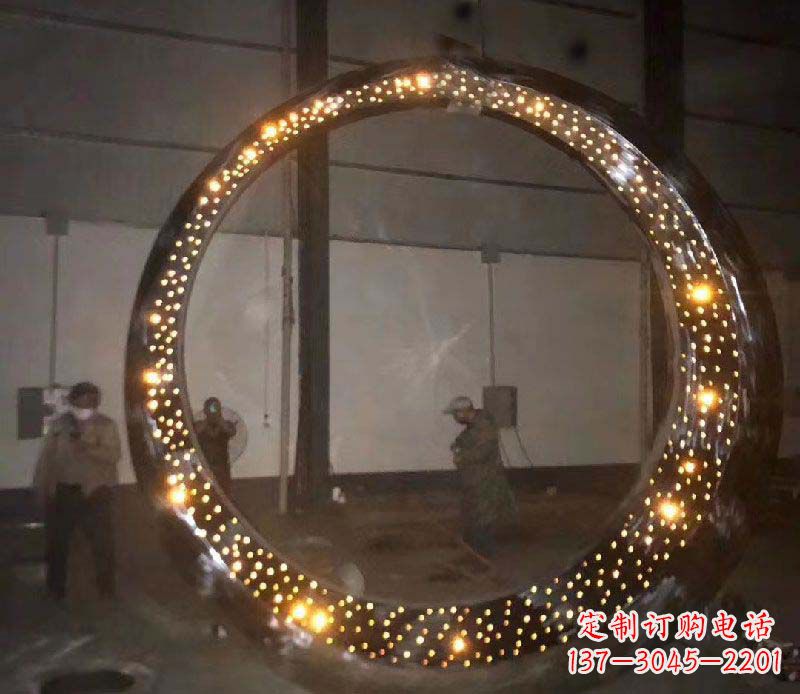 宁波发光圆环不锈钢雕塑