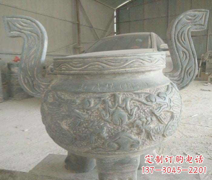 宁波青铜仿古三足香炉石雕