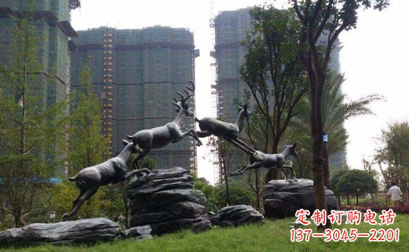 宁波飞奔小鹿小区精美动物铜雕