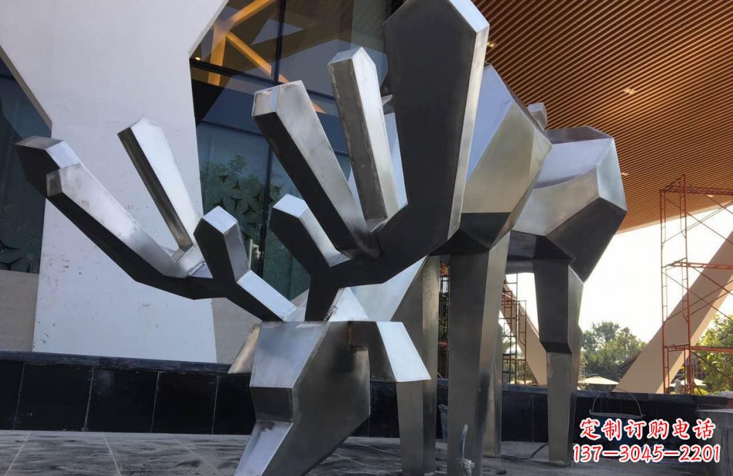 宁波高端不锈钢抽象驯鹿雕塑