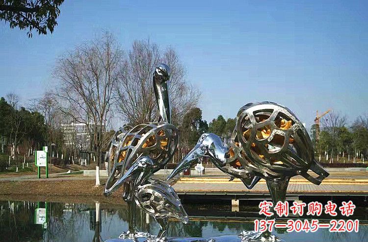 宁波手工制作的可爱丹顶鹤雕塑
