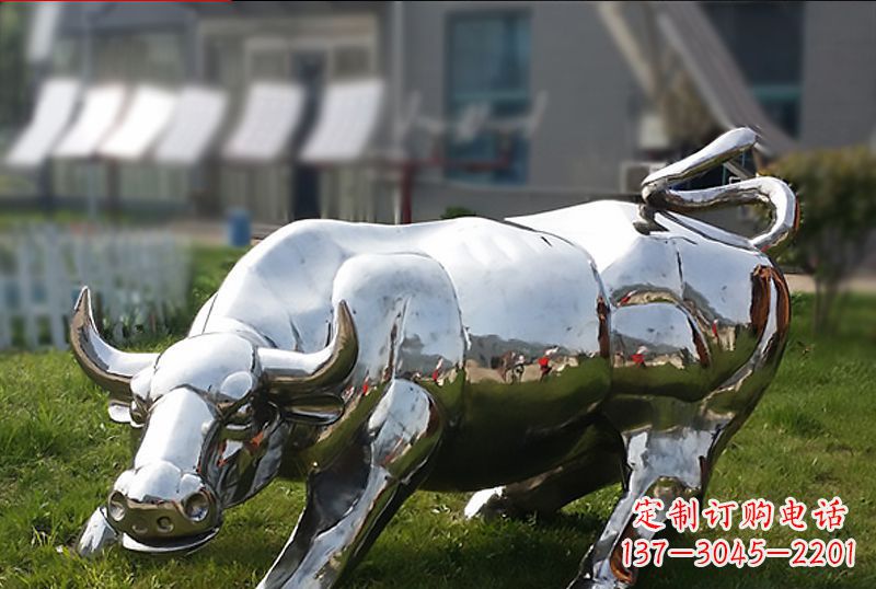 宁波精致美观的高端不锈钢动物牛雕塑