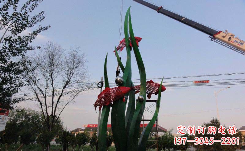 宁波欧洲风格鲤鱼不锈钢雕塑