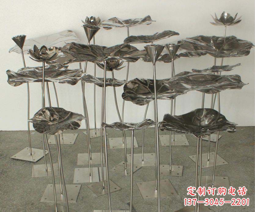 宁波公园不锈钢莲花莲叶雕塑
