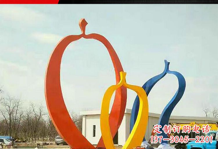 宁波金光闪耀,果实成熟——不锈钢苹果雕塑