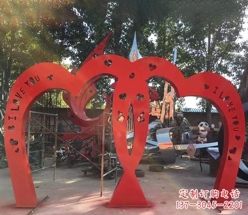 宁波中领雕塑新款不锈钢心形拱门雕塑