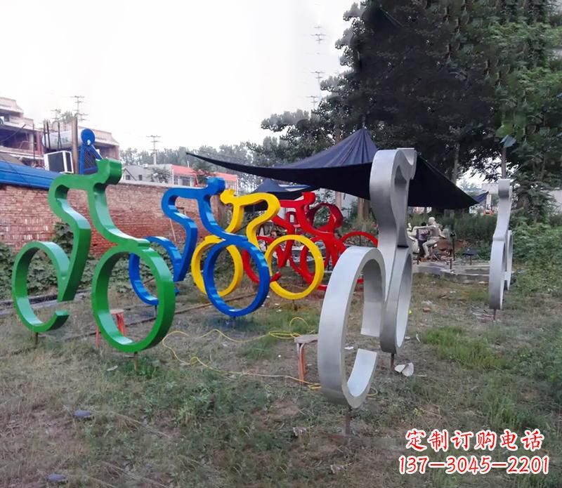 宁波公园抽象不锈钢骑自行车雕塑