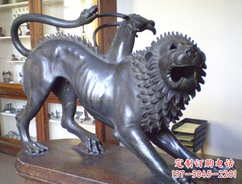 宁波公园抽象狮子蛇和羚羊动物景观铜雕
