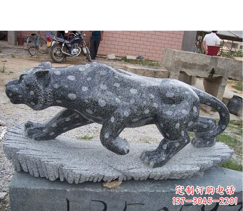 宁波公园动物猎豹石雕
