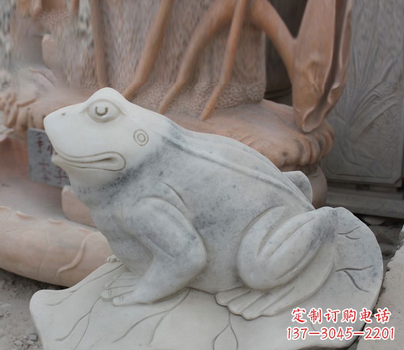宁波公园动物青蛙景观石雕