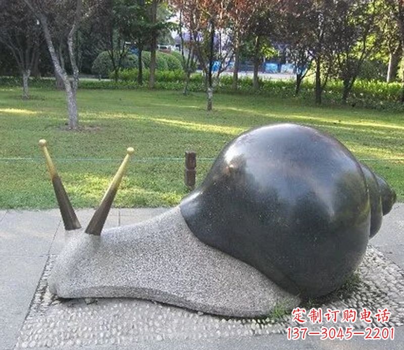宁波中领雕塑专业定制可爱蜗牛石雕
