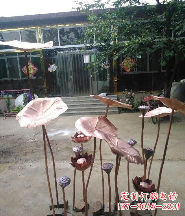 宁波精美锻铜荷叶雕塑