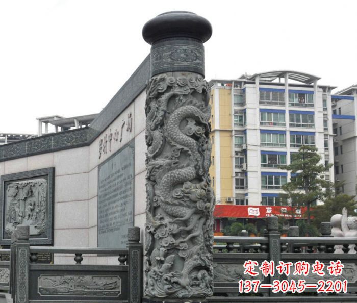 宁波传承中国古典文化的雕刻龙柱雕塑