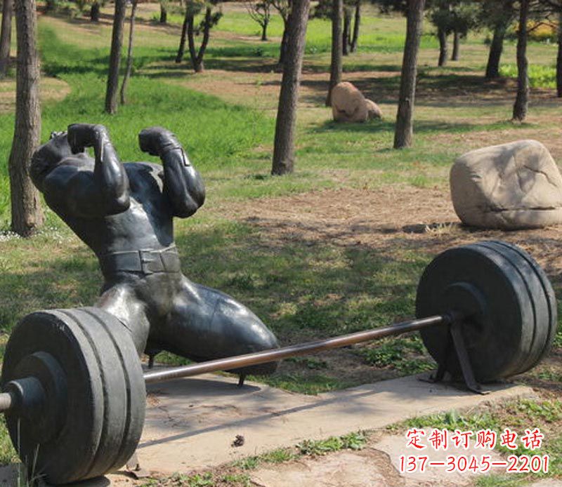 宁波公园举重运动员铜雕