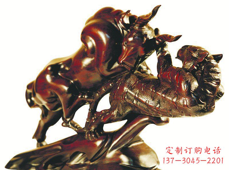 宁波风格独特的铜制老虎雕塑