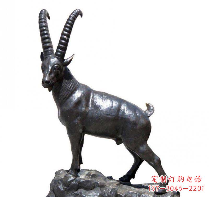 宁波铜雕羚羊,精美外形及细节刻画精美