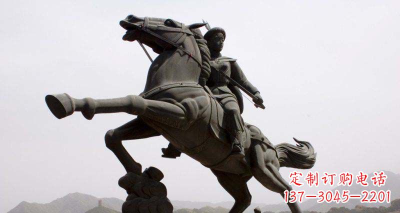 宁波公园骑马的西方人物景观铜雕