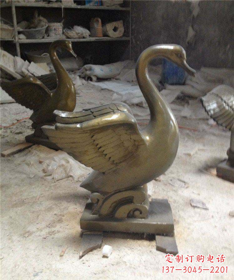 宁波公园天鹅动物铜雕