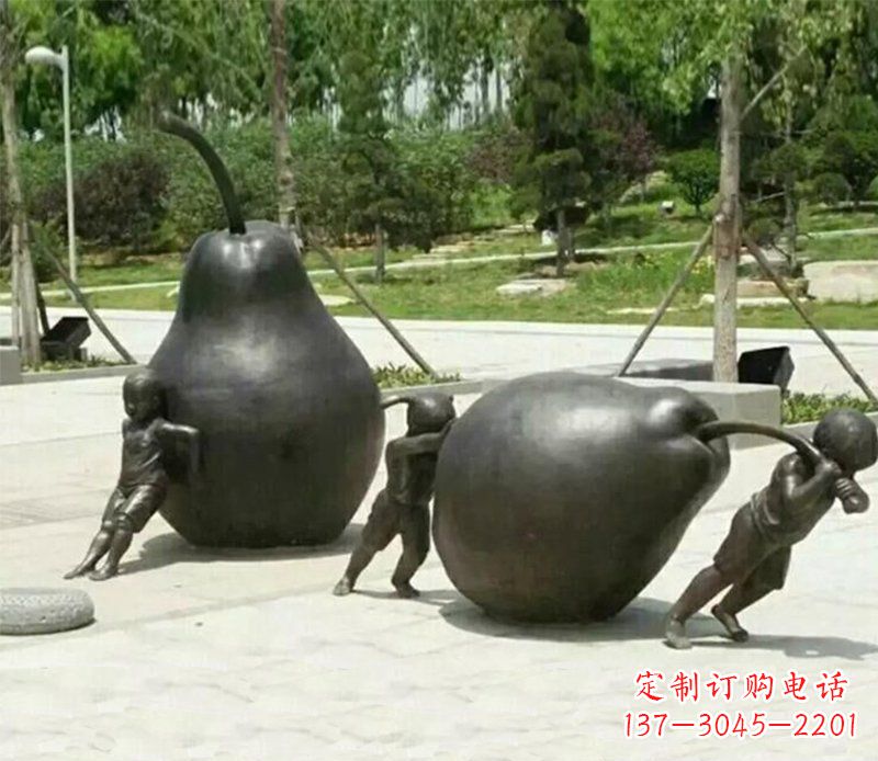 宁波迷人的孩童铜雕