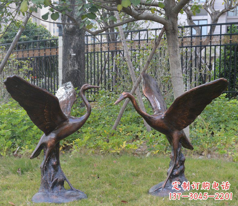 宁波高雅实木雕刻精美仙鹤景观玻璃钢仿铜摆件