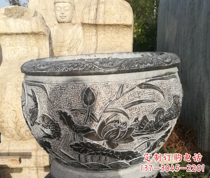 宁波公园鸳鸯荷花浮雕石水缸