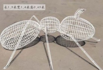 宁波美轮美奂的蚂蚁镂空雕塑