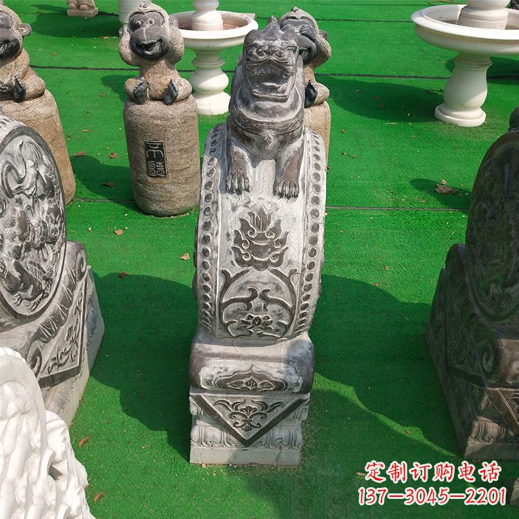 宁波古代石雕狮子门墩雕塑