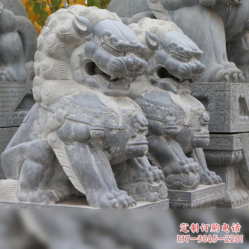 宁波中领雕塑:仿故宫青石狮子雕塑