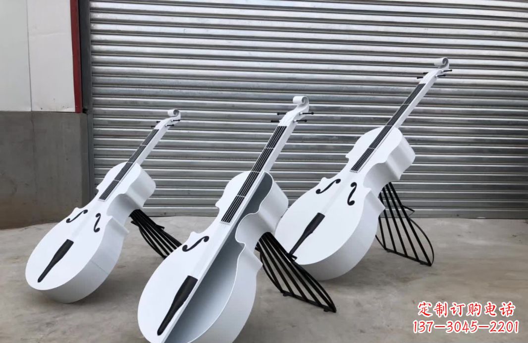 宁波精美的不锈钢大提琴雕塑,让你的空间更加温馨